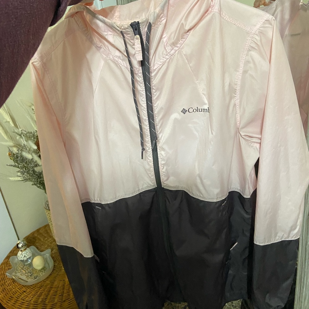 Columbia Windbreaker